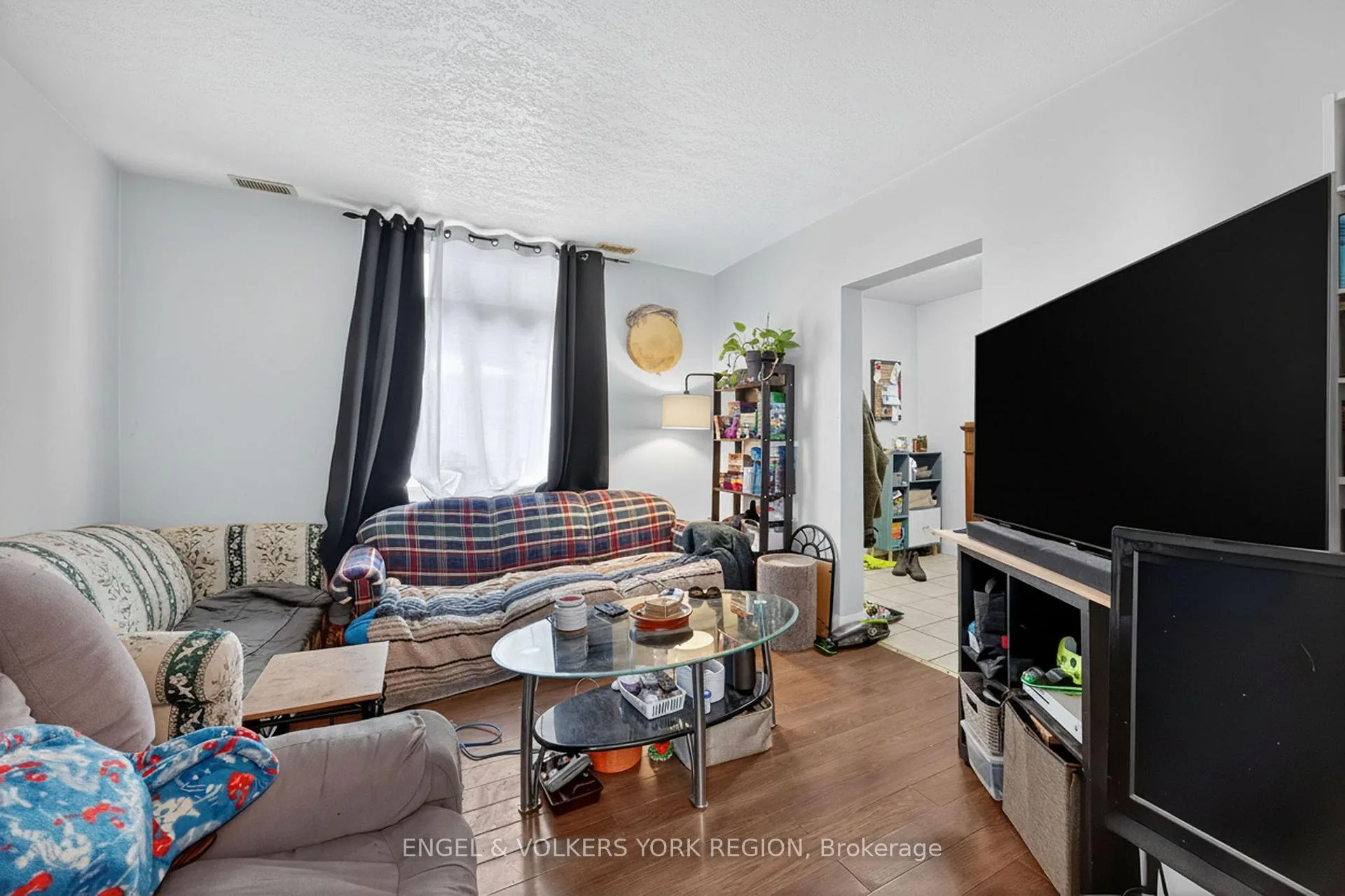 Photo 15 of 69 John Street, Barrie, Lakeshore — HOMEH