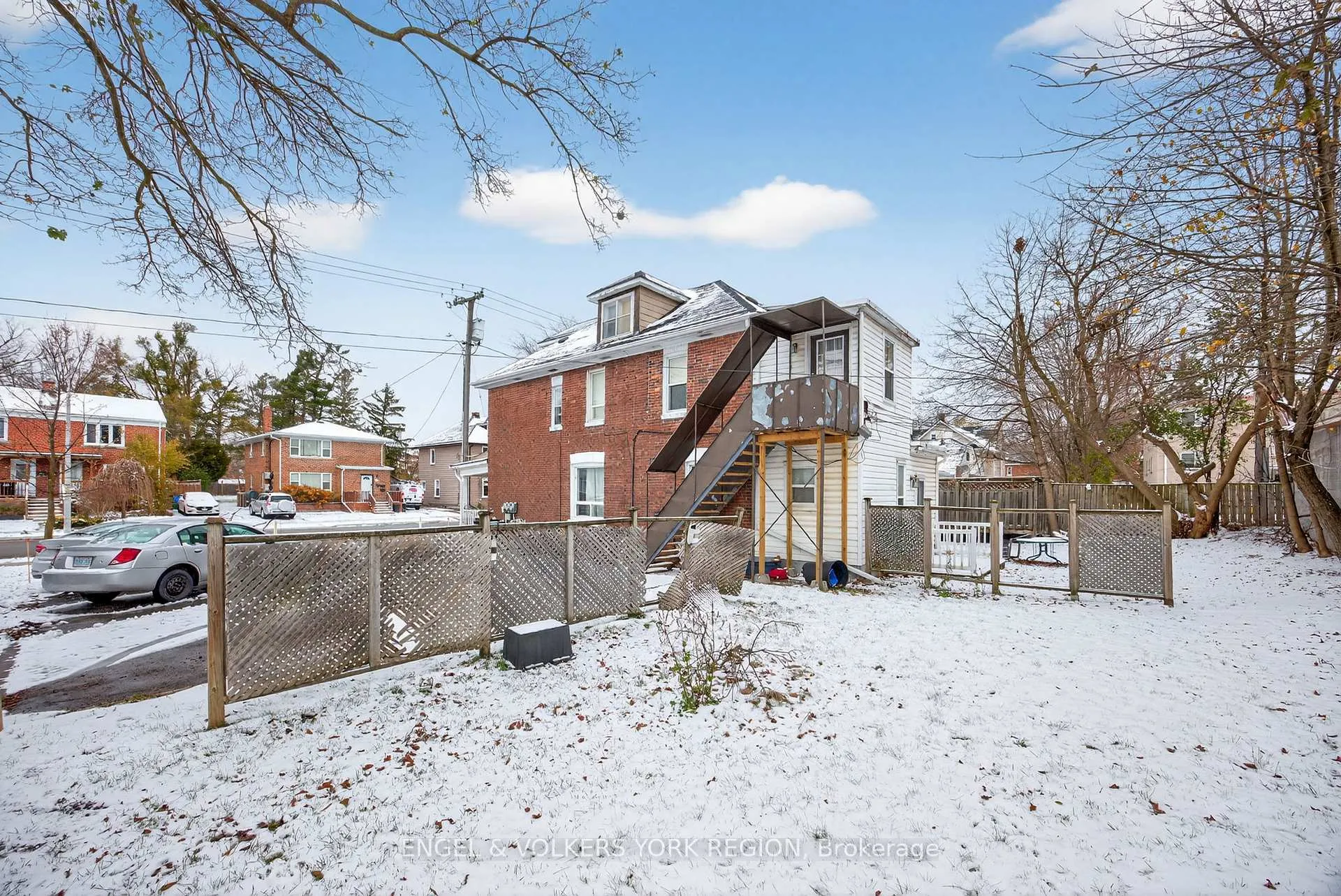 Photo 32 of 69 John Street, Barrie, Lakeshore — HOMEH
