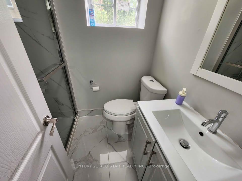Photo 4 of 56 Arkley Crescent, Etobicoke, Willowridge-Martingrove-Richview — HOMEH