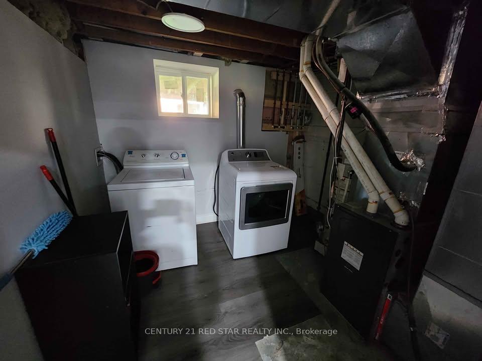 Photo 7 of 56 Arkley Crescent, Etobicoke, Willowridge-Martingrove-Richview — HOMEH