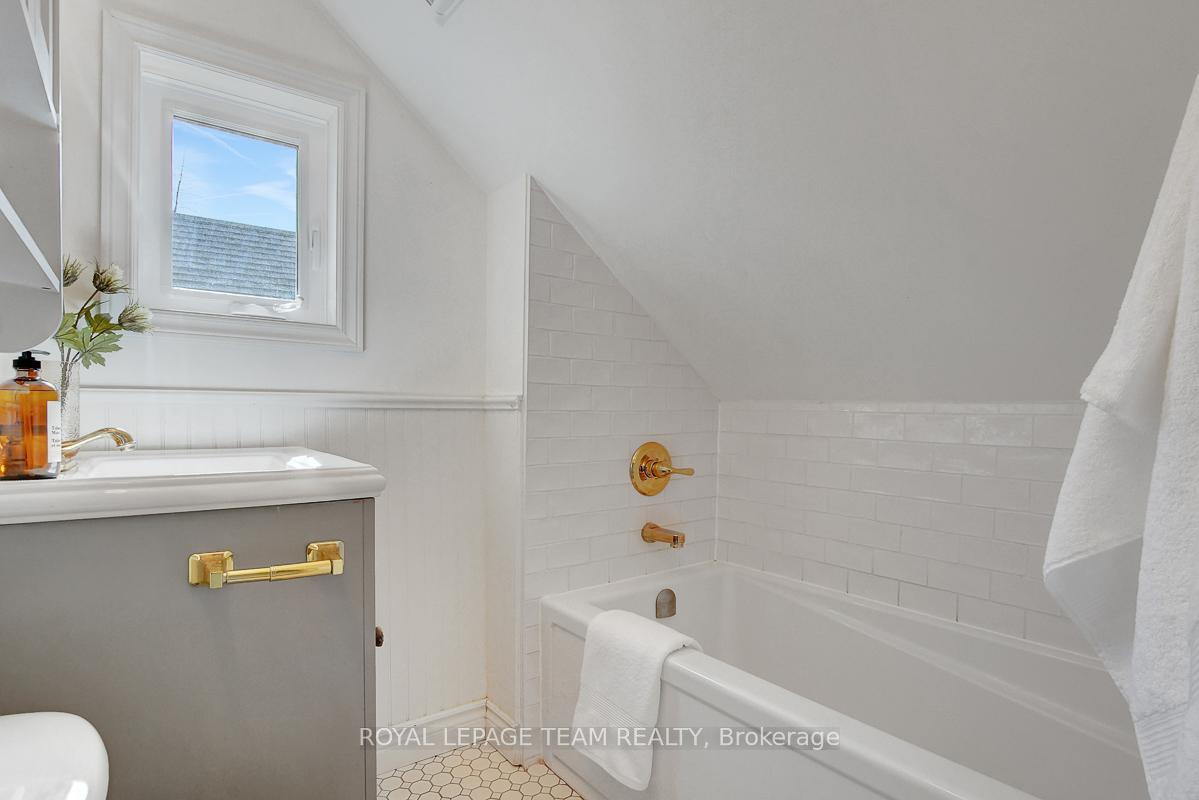 Photo 30 of 300 Oakdale Avenue, Ottawa, Ottawa West — HOMEH