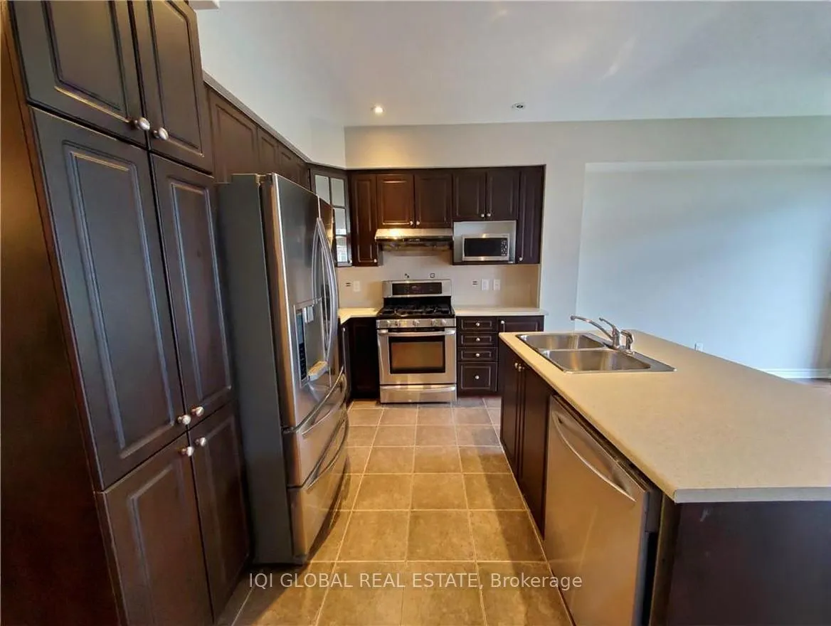 Photo 9 of 211 Jersey Tea Circle, Ottawa, Riverside South/Gloucester Glen — HOMEH