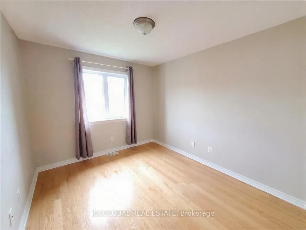 Photo 15 of 211 Jersey Tea Circle, Ottawa, Riverside South/Gloucester Glen — HOMEH