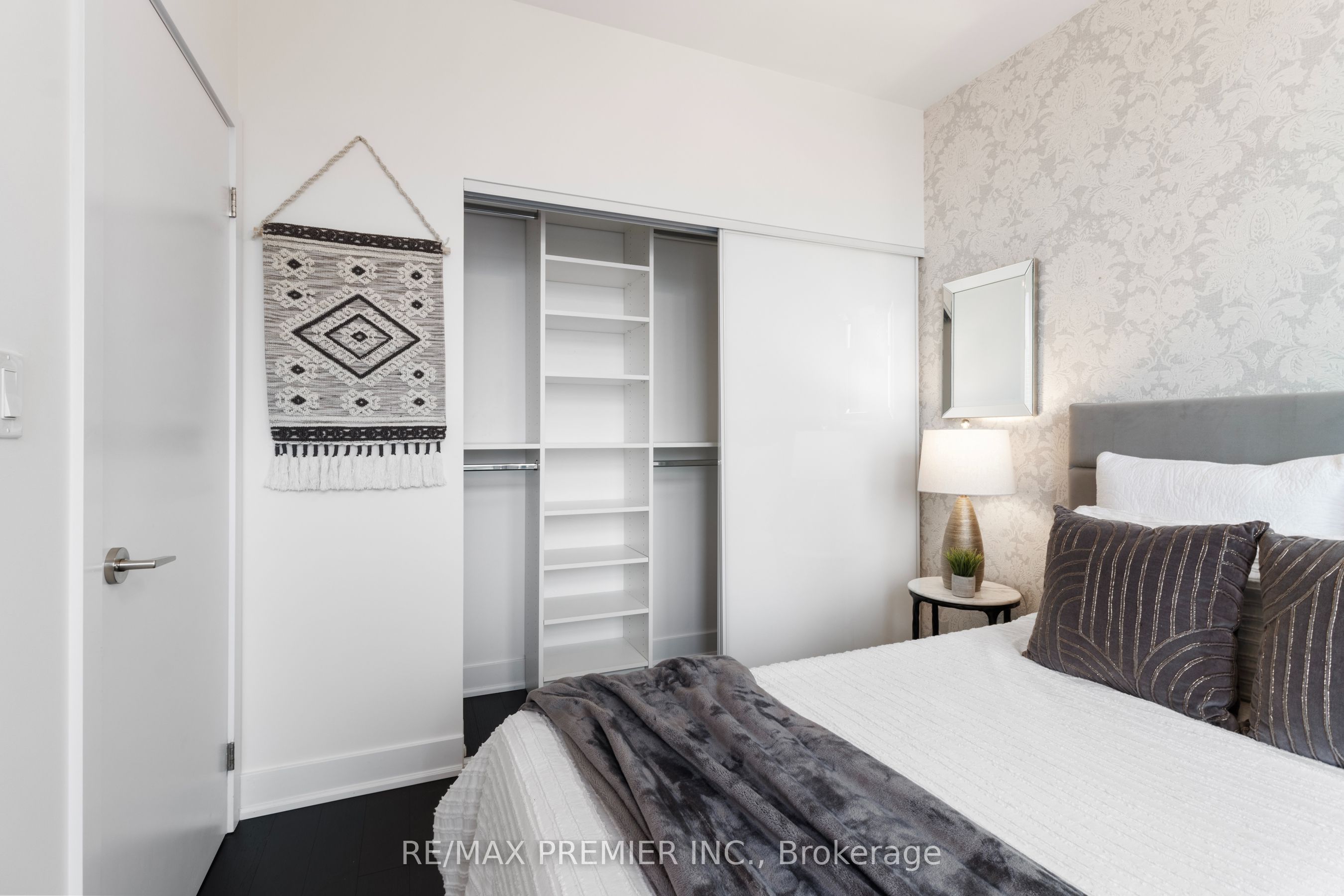 Photo 57 of Unit 404, 1486 Bathurst Street, Toronto, Humewood-Cedarvale — HOMEH