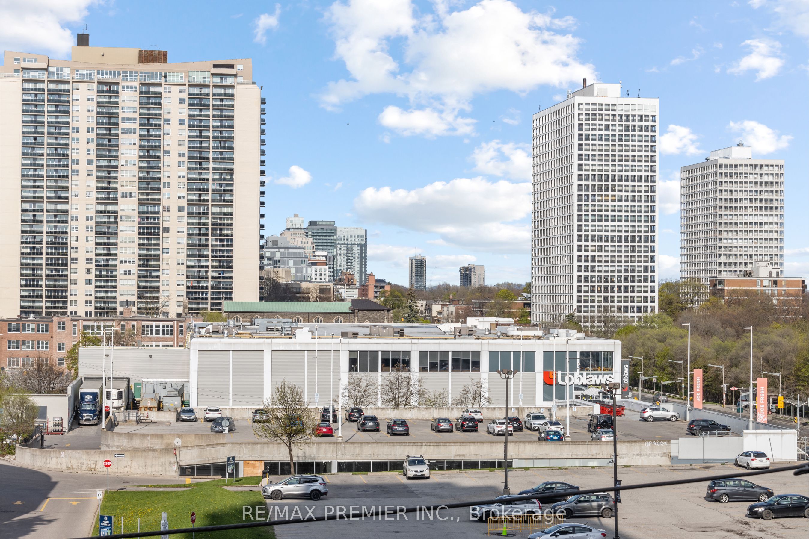 Photo 74 of Unit 404, 1486 Bathurst Street, Toronto, Humewood-Cedarvale — HOMEH