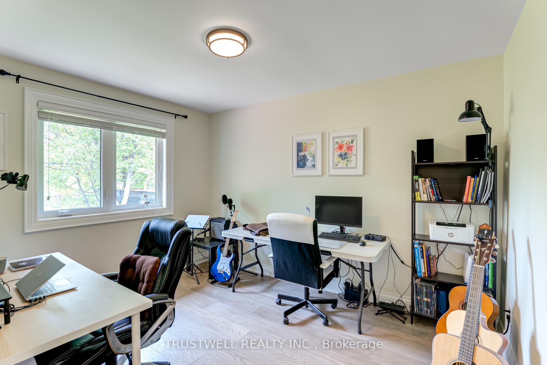 Photo 5 of 101 Wincott Drive, Etobicoke, Kingsview Village-The Westway — HOMEH