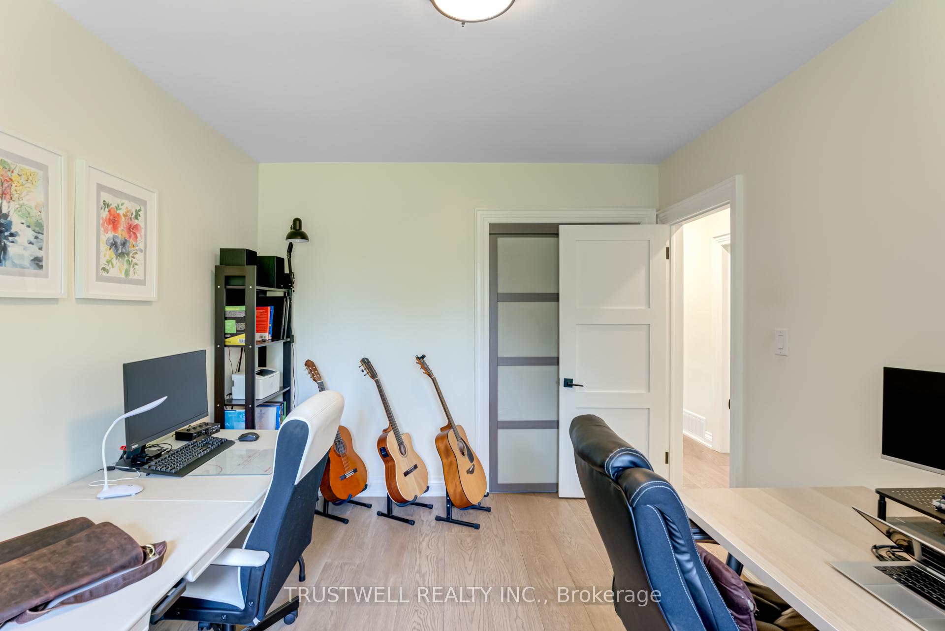 Photo 6 of 101 Wincott Drive, Etobicoke, Kingsview Village-The Westway — HOMEH