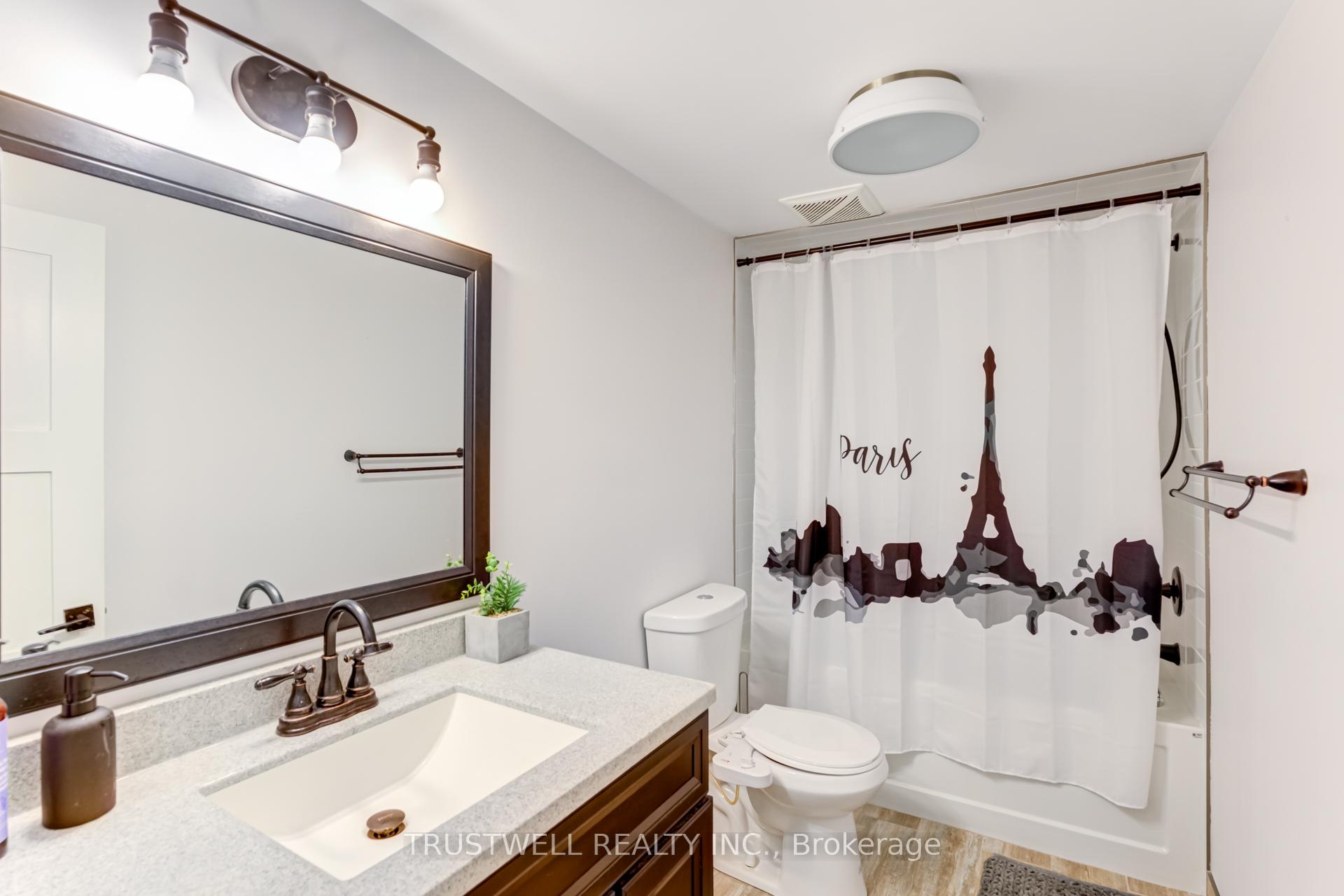 Photo 16 of 101 Wincott Drive, Etobicoke, Kingsview Village-The Westway — HOMEH