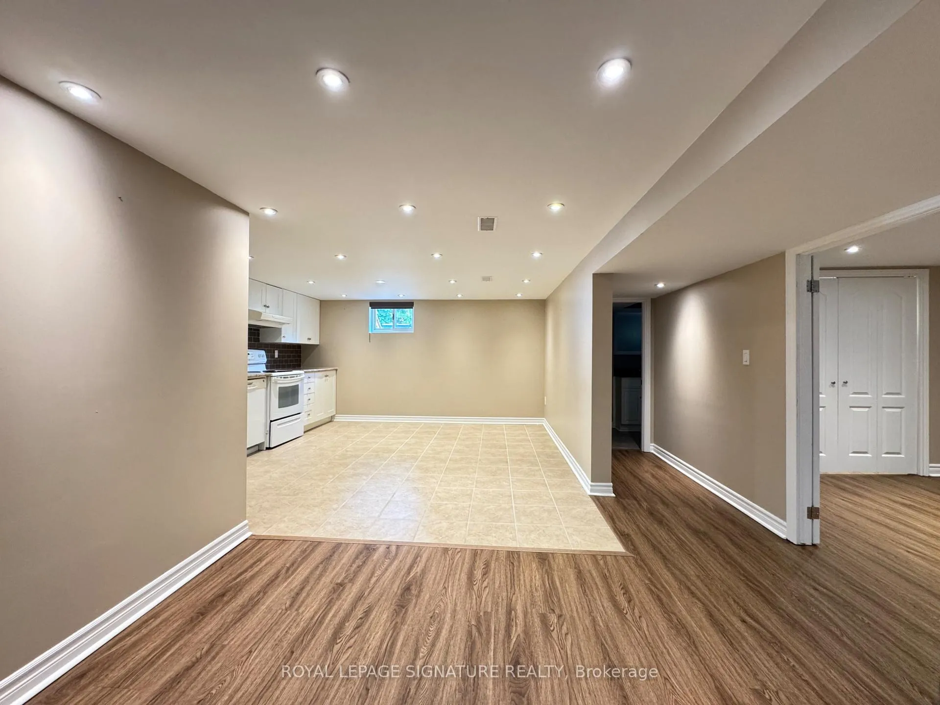 Photo 3 of Unit Lower, 36 Johnson Road, Aurora, Aurora Highlands — HOMEH