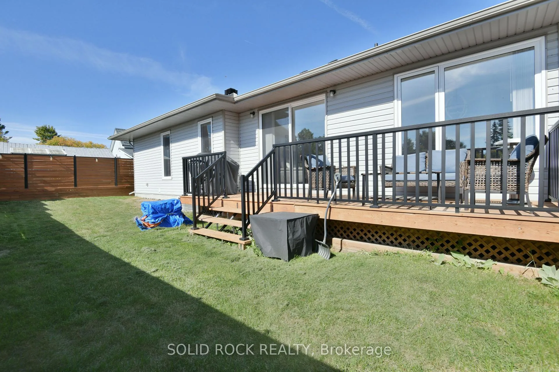 Photo 421 of 47 Mill Lane, Arnprior — HOMEH