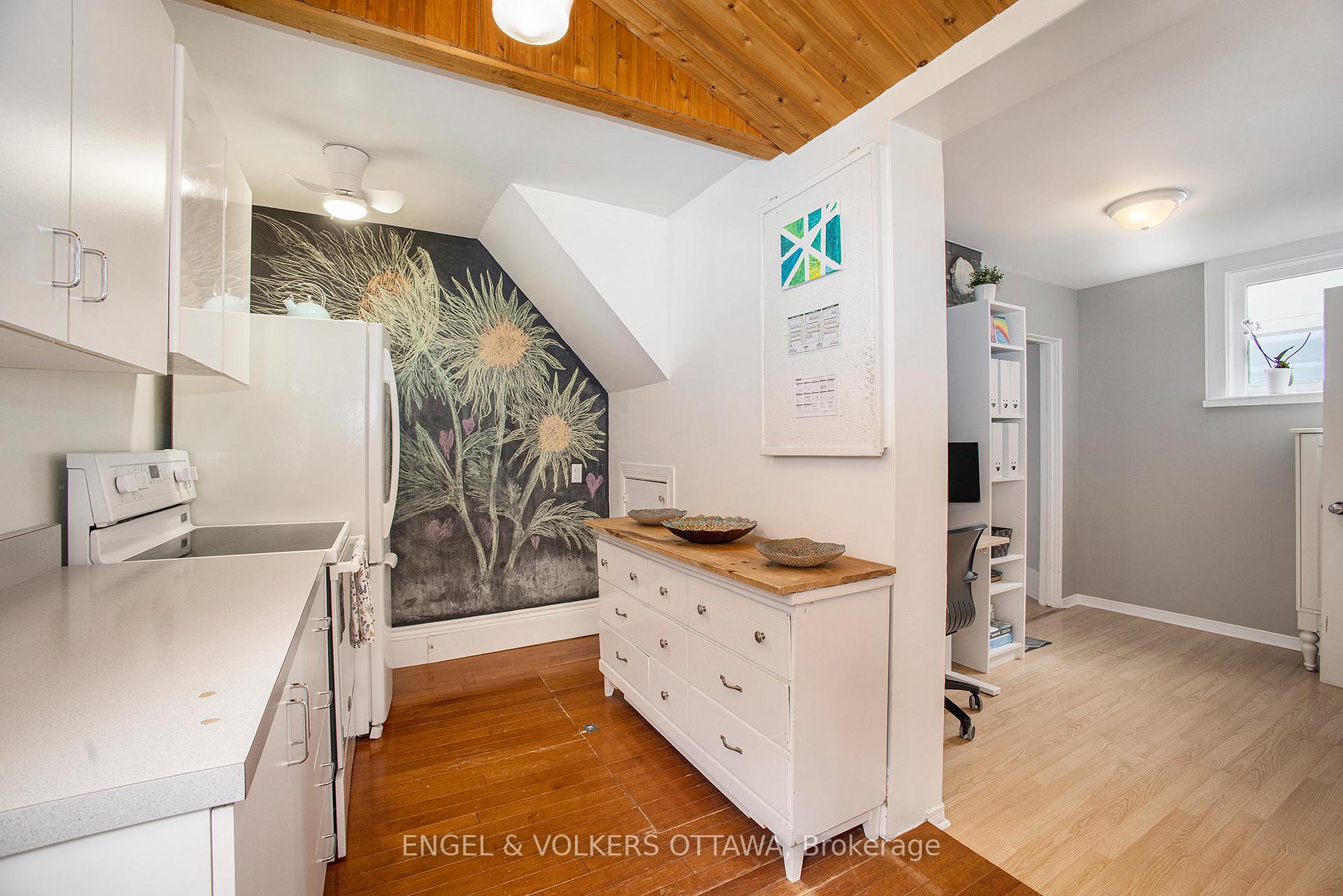 Photo 12 of 290 Carleton Avenue, Ottawa, Ottawa West — HOMEH