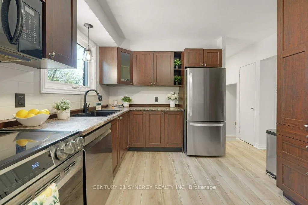 Photo 176 of 2522 Needham Crescent, Ottawa, Brookfield Gardens — HOMEH