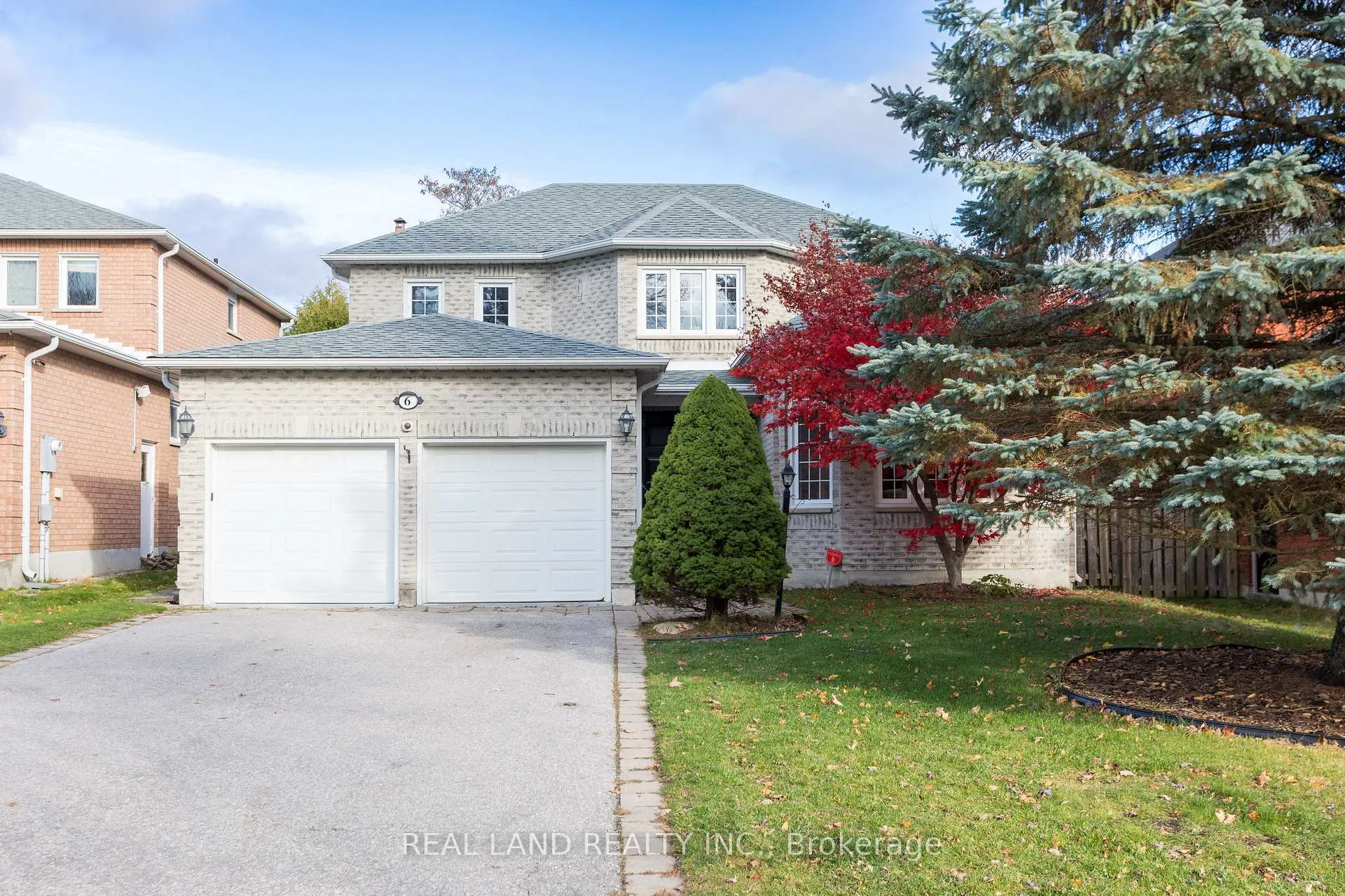 Photo 7 of 6 Mcgee Crescent, Aurora, Aurora Highlands — HOMEH