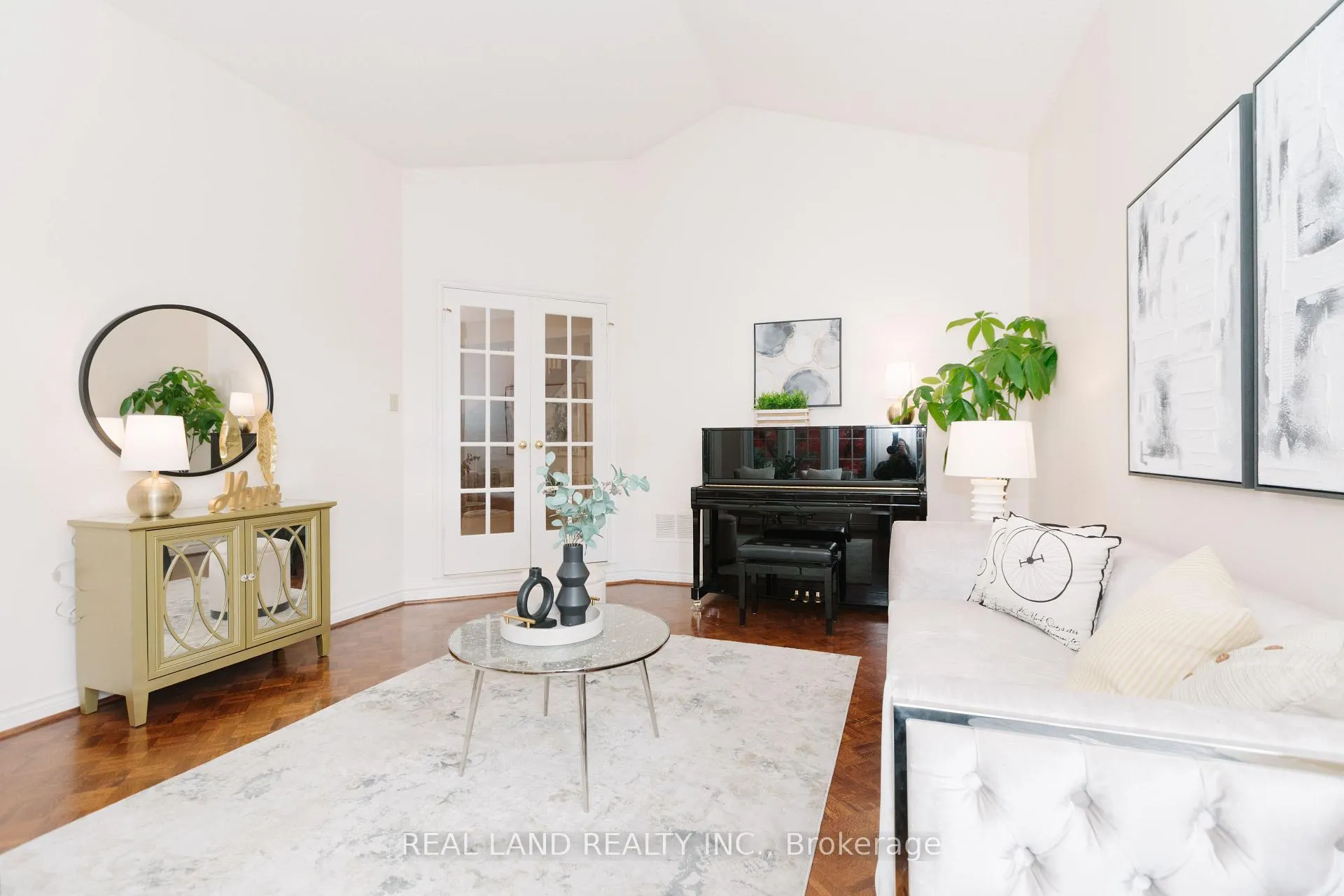 Photo 66 of 6 Mcgee Crescent, Aurora, Aurora Highlands — HOMEH