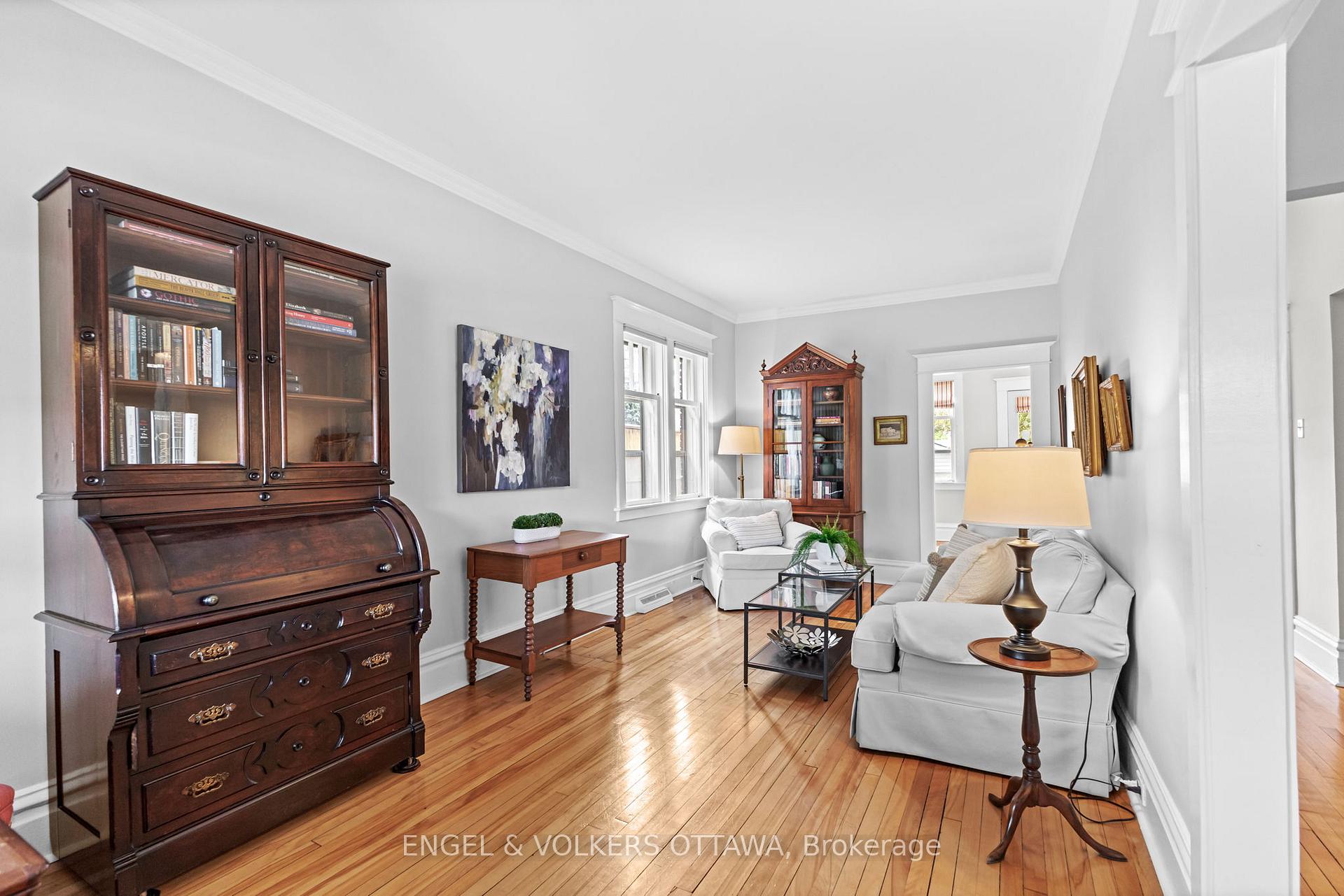 Photo 5 of 70 Caroline Avenue, Ottawa, Ottawa West — HOMEH
