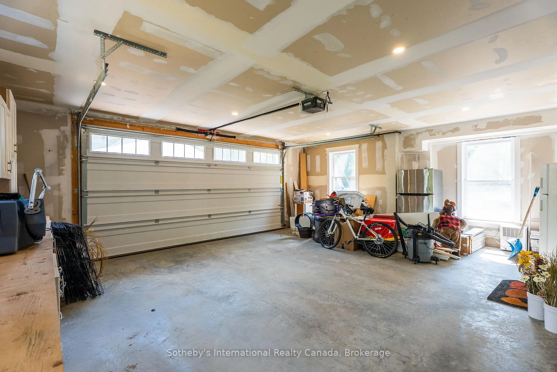 Photo 104 of 681 Doe Lake Road, Armour, Katrine — HOMEH