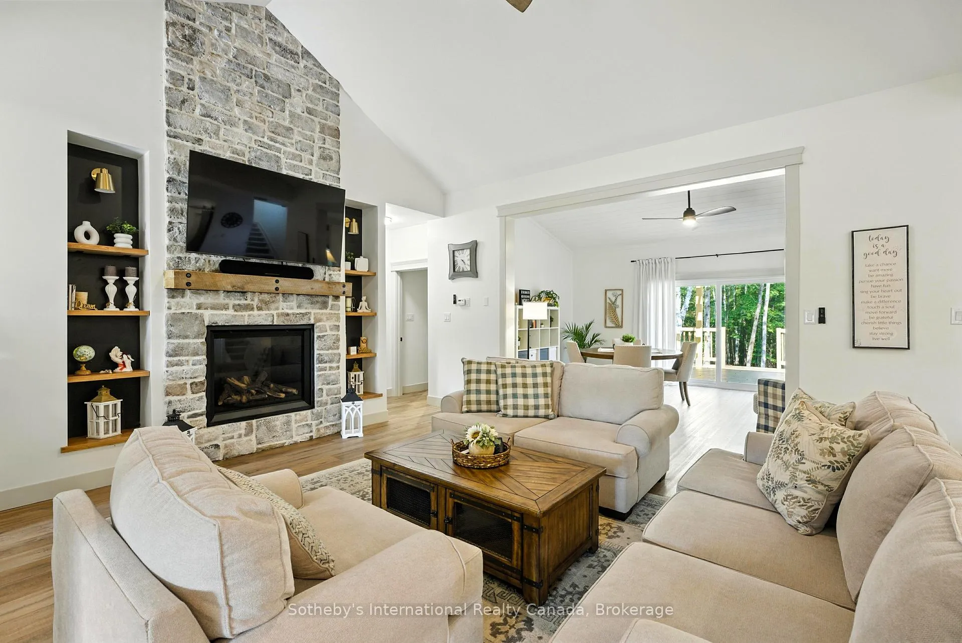 Photo 133 of 681 Doe Lake Road, Armour, Katrine — HOMEH