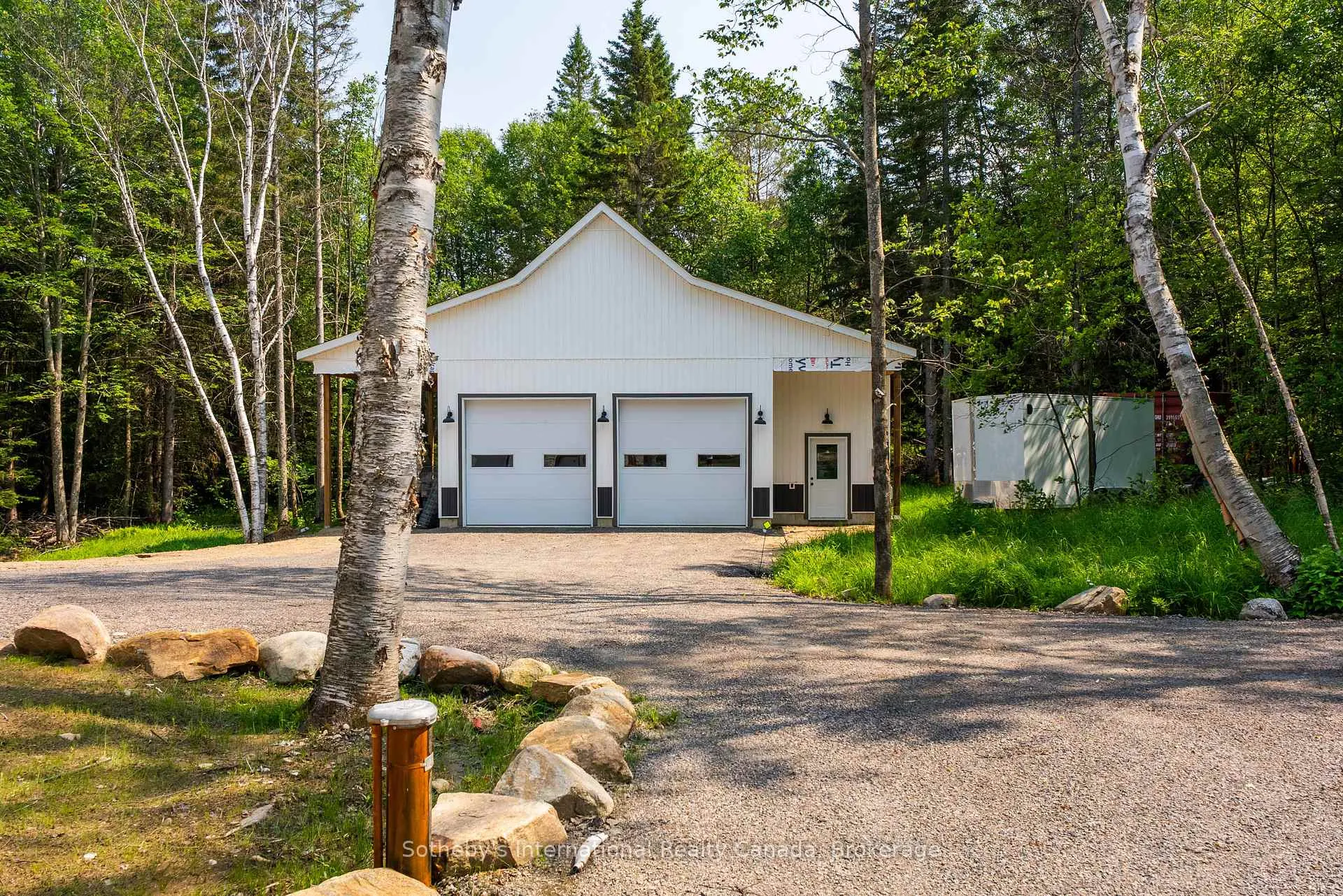 Photo 340 of 681 Doe Lake Road, Armour, Katrine — HOMEH