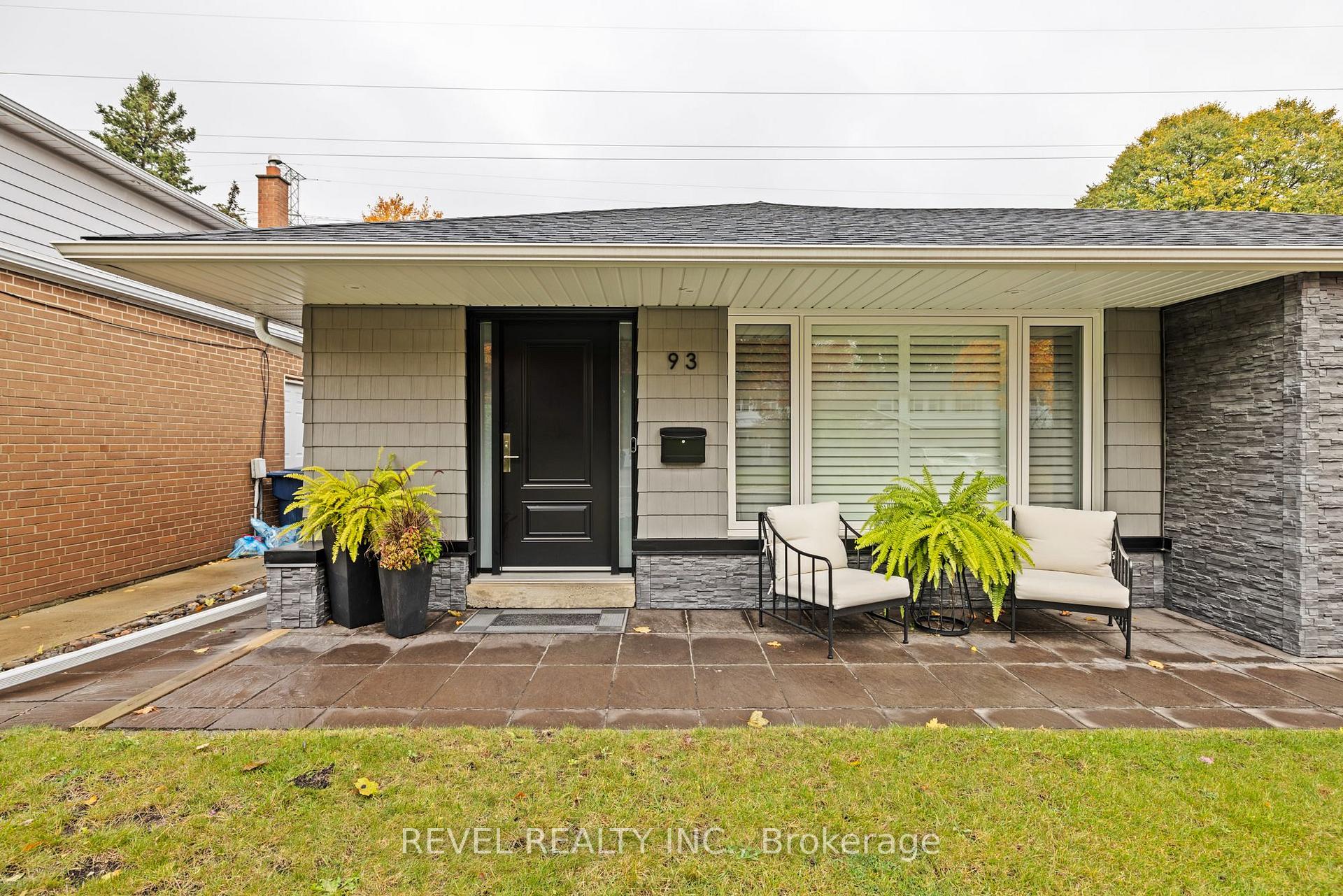 Photo 5 of 93 Willowridge Road, Etobicoke, Willowridge-Martingrove-Richview — HOMEH
