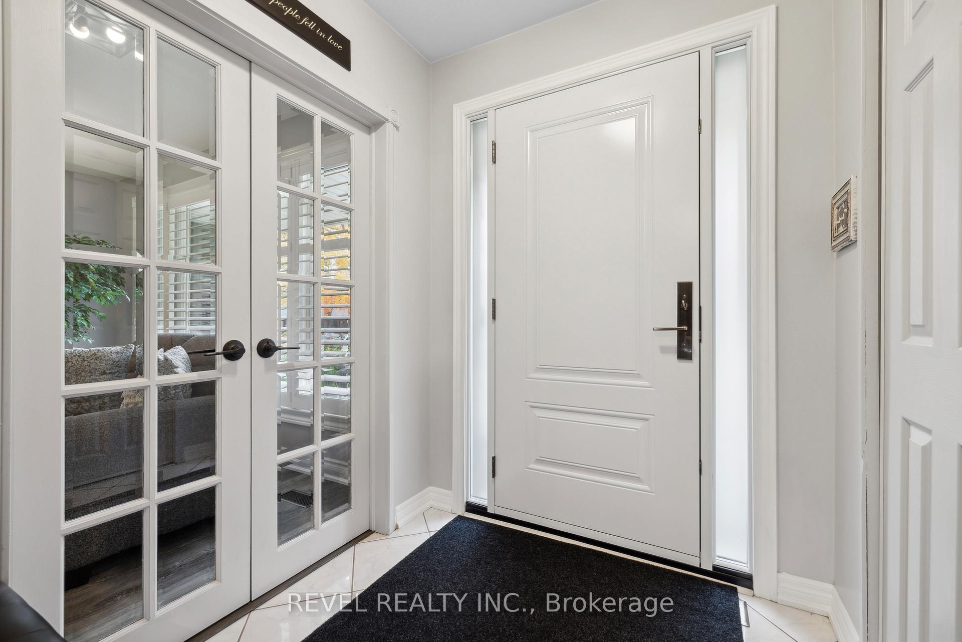 Photo 6 of 93 Willowridge Road, Etobicoke, Willowridge-Martingrove-Richview — HOMEH