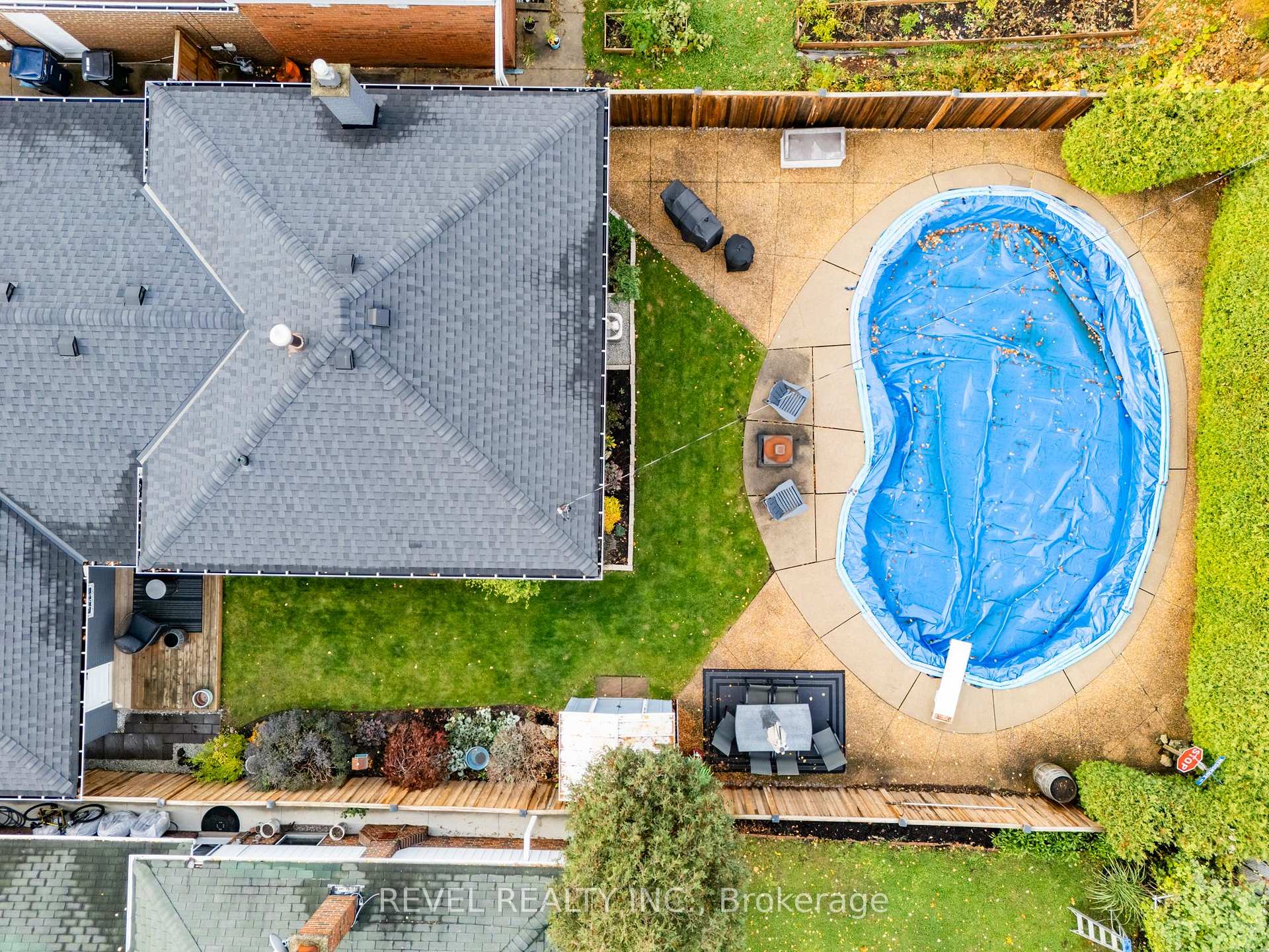 Photo 28 of 93 Willowridge Road, Etobicoke, Willowridge-Martingrove-Richview — HOMEH