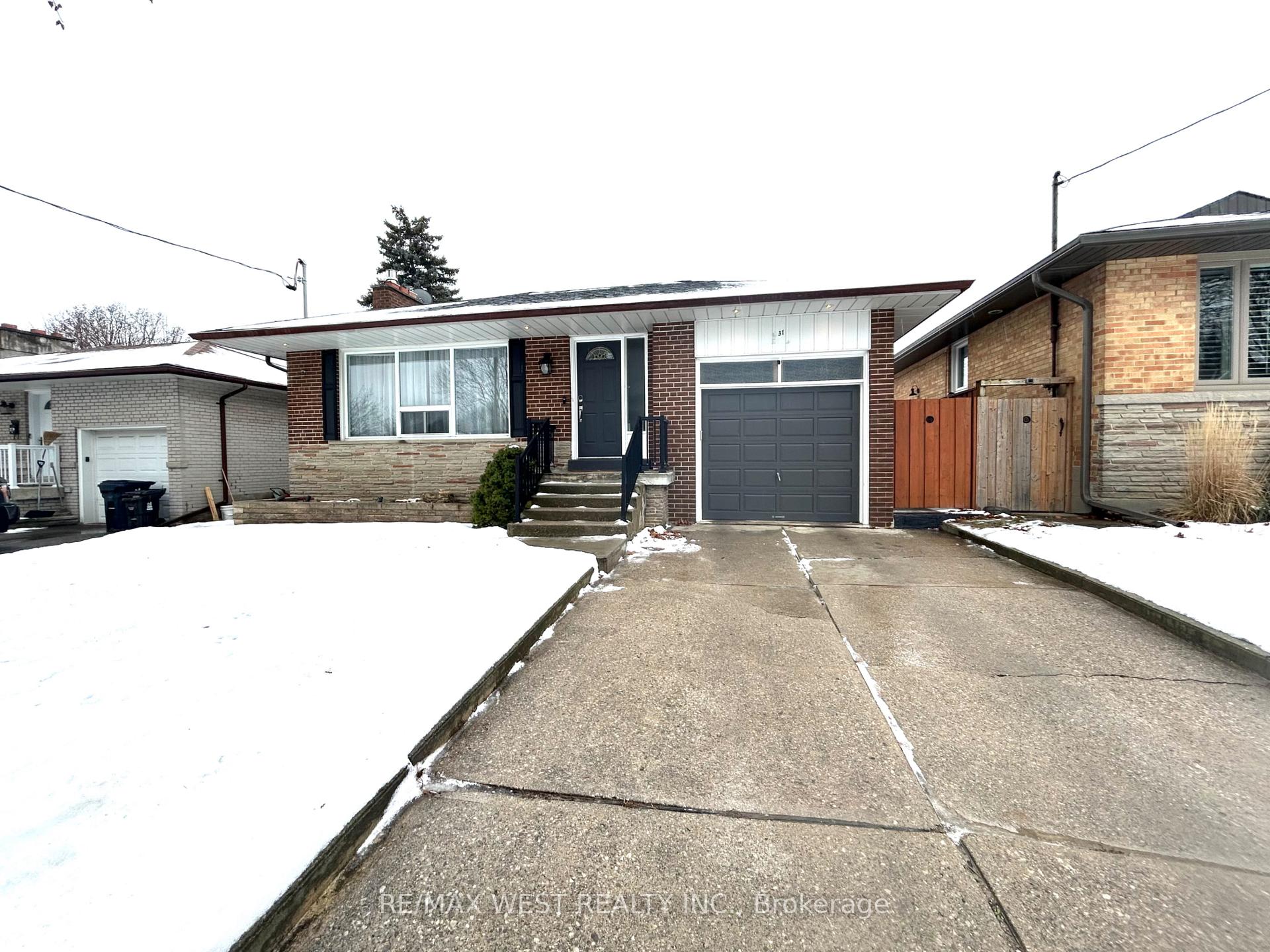 Front of 31 Rowse Crescent