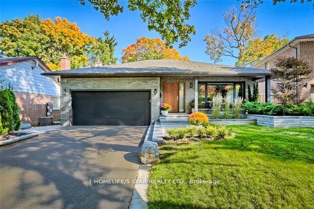 Photo 2 of 7 Kingsborough Crescent, Etobicoke, Willowridge-Martingrove-Richview — HOMEH