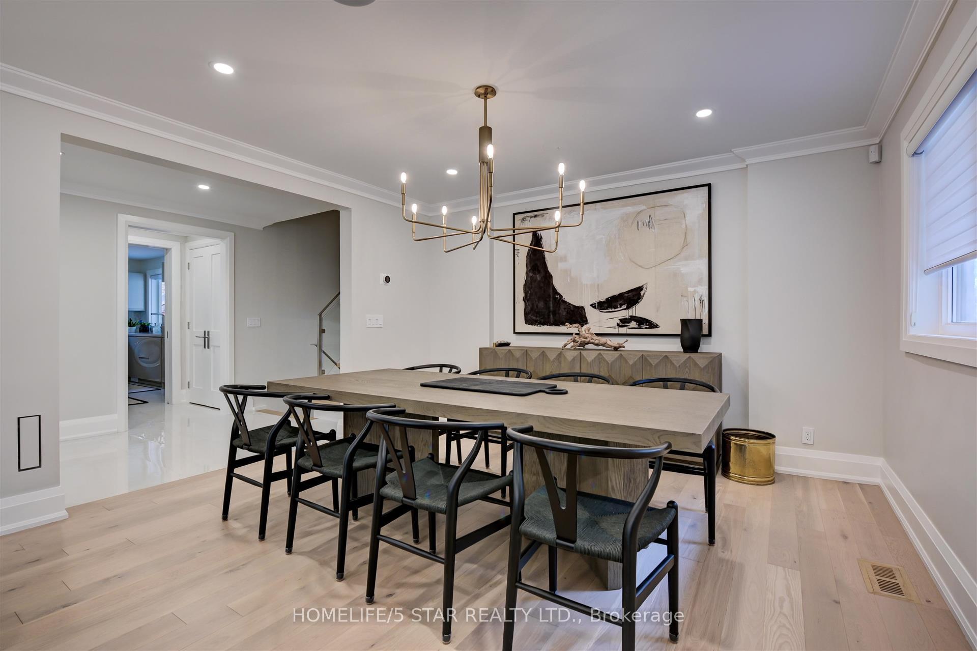 Photo 6 of 7 Kingsborough Crescent, Etobicoke, Willowridge-Martingrove-Richview — HOMEH