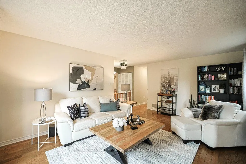 Photo 21 of 916 Finley Avenue, Ajax, South West — HOMEH