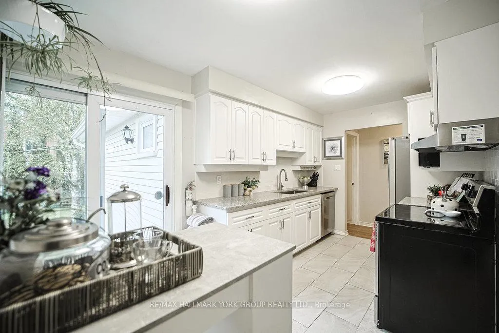 Photo 42 of 916 Finley Avenue, Ajax, South West — HOMEH