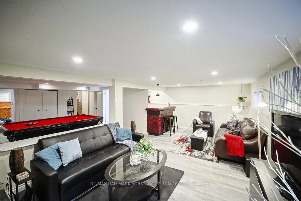 Photo 179 of 916 Finley Avenue, Ajax, South West — HOMEH
