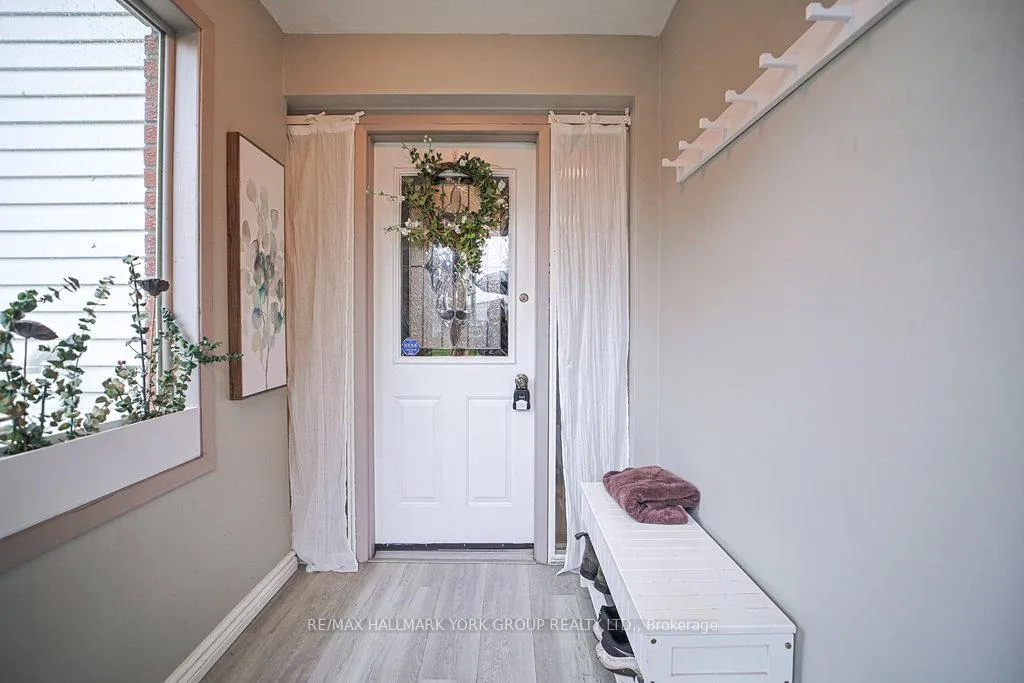 Photo 279 of 916 Finley Avenue, Ajax, South West — HOMEH