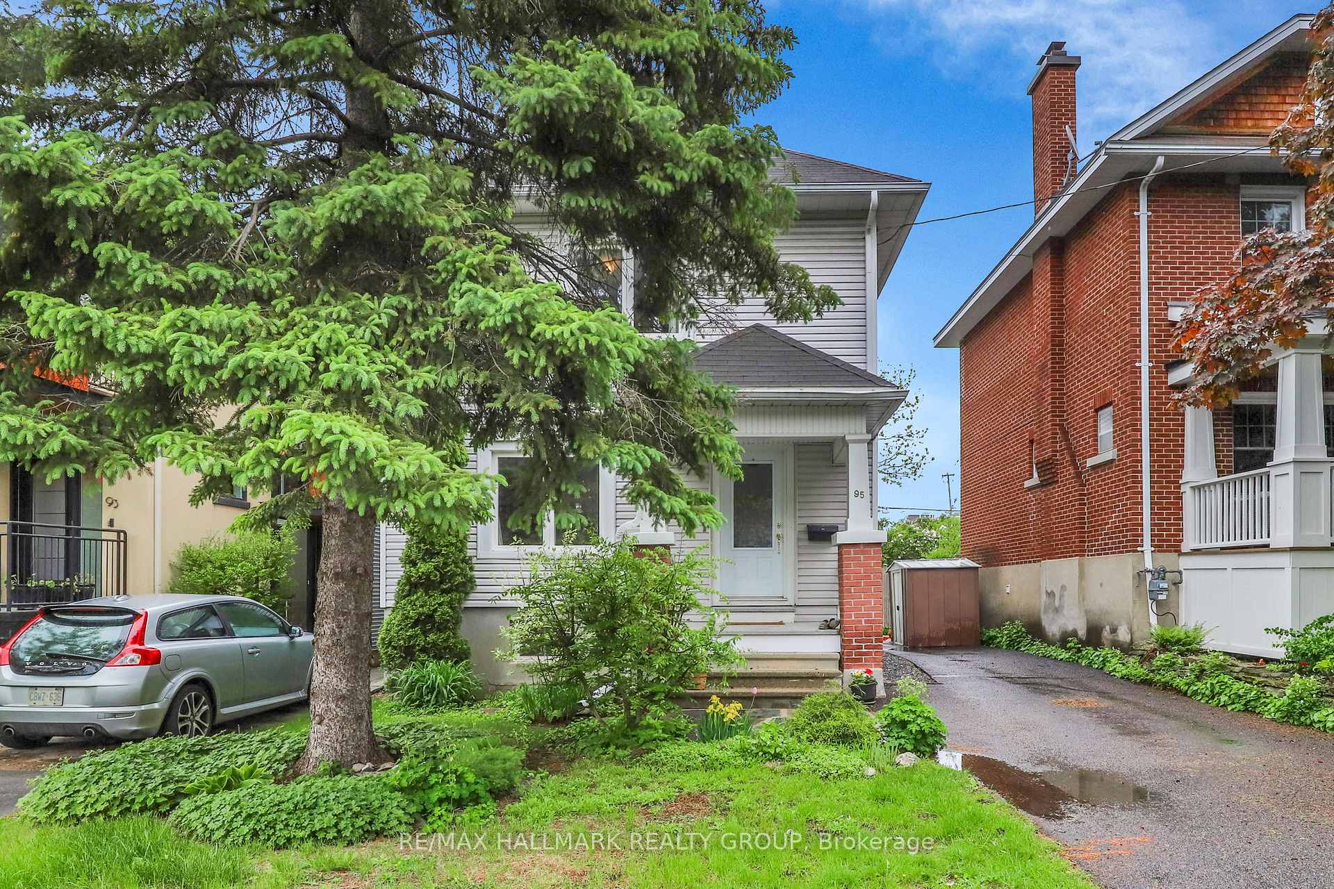 Photo 2 of 95 Gilchrist Avenue, Ottawa, Ottawa West — HOMEH