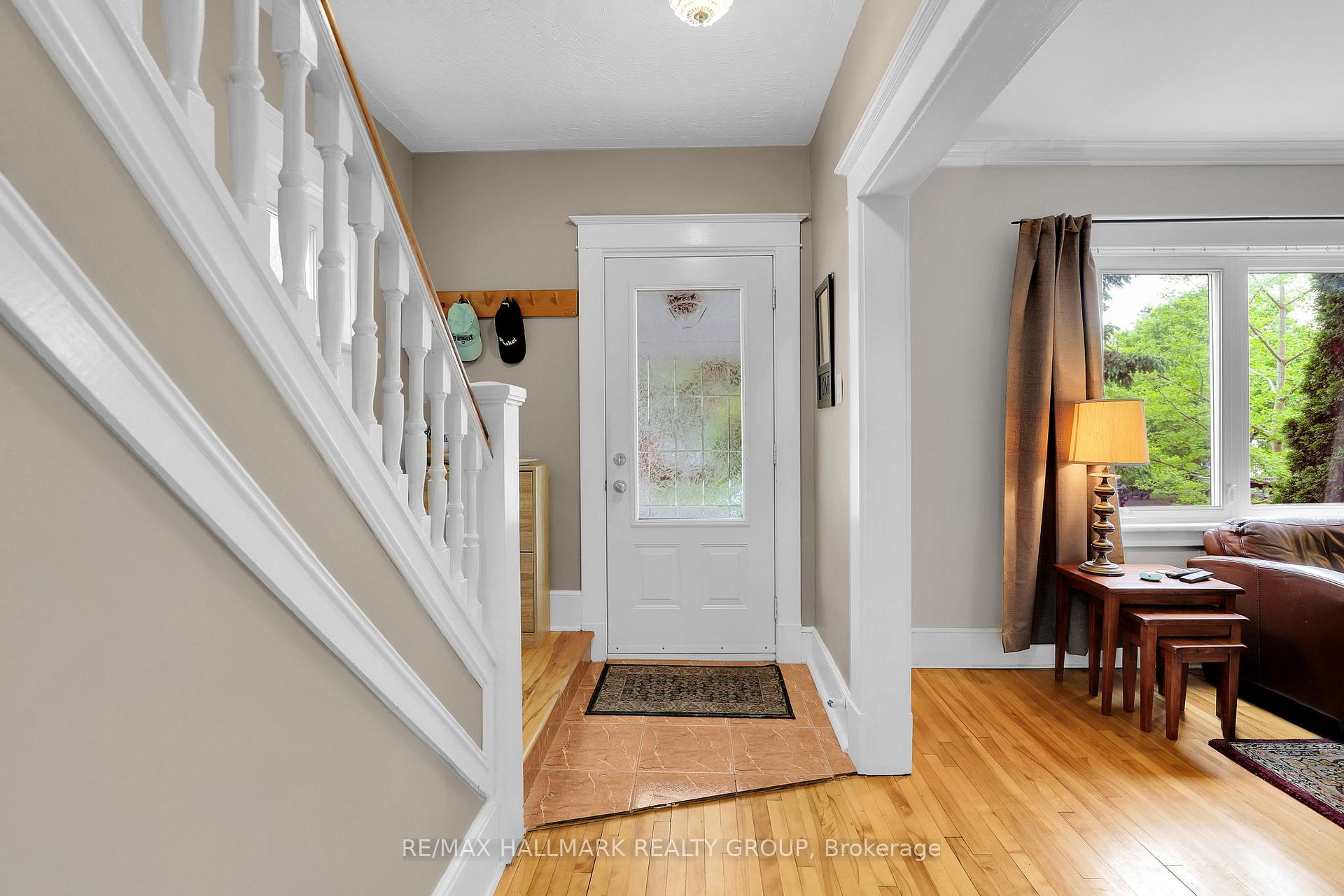 Photo 4 of 95 Gilchrist Avenue, Ottawa, Ottawa West — HOMEH