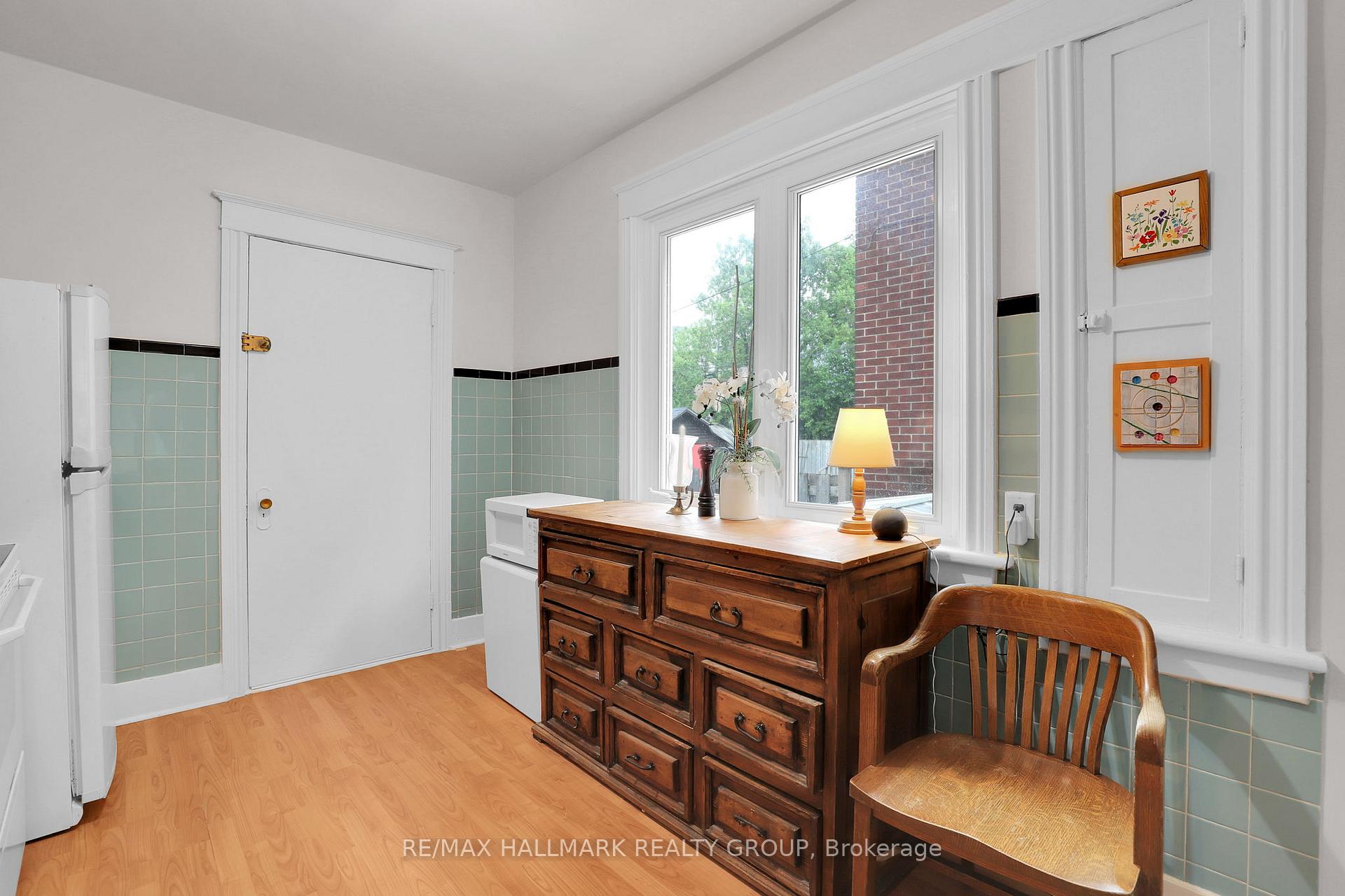 Photo 12 of 95 Gilchrist Avenue, Ottawa, Ottawa West — HOMEH