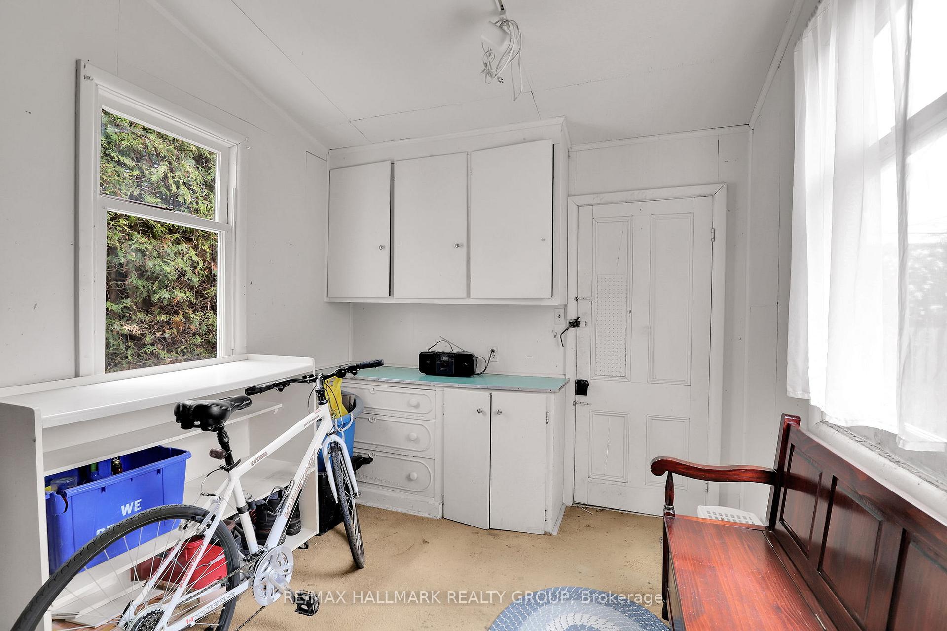 Photo 15 of 95 Gilchrist Avenue, Ottawa, Ottawa West — HOMEH