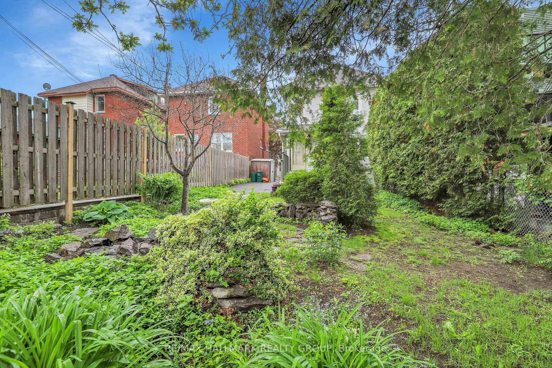Photo 25 of 95 Gilchrist Avenue, Ottawa, Ottawa West — HOMEH