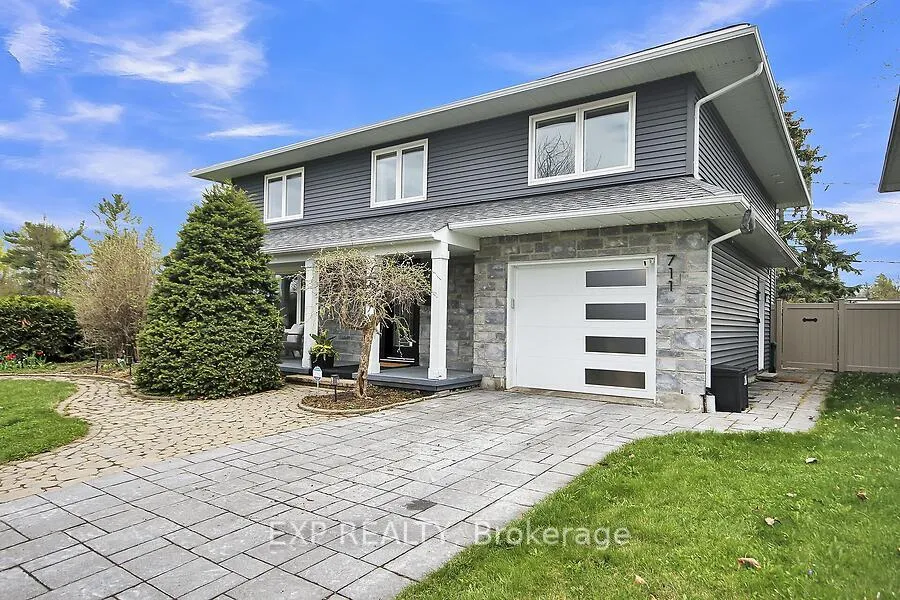 Photo 4 of 711 Hartman Crescent, Ottawa, Riverside Park South — HOMEH