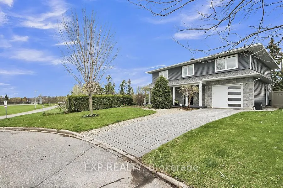Photo 9 of 711 Hartman Crescent, Ottawa, Riverside Park South — HOMEH