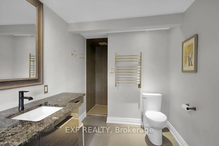 Photo 215 of 711 Hartman Crescent, Ottawa, Riverside Park South — HOMEH