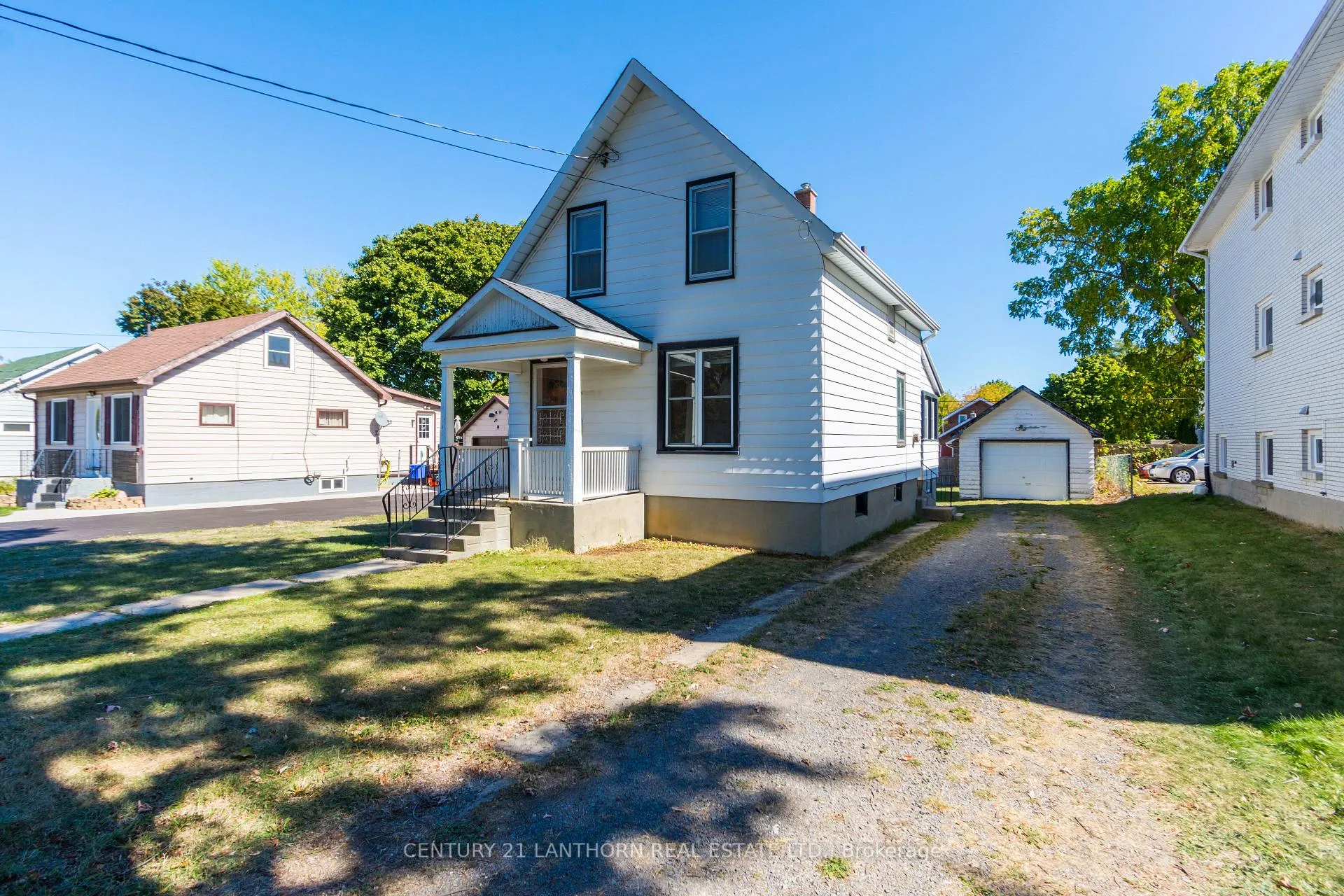 Photo 11 of 23 Howard Street, Belleville, Belleville Ward — HOMEH