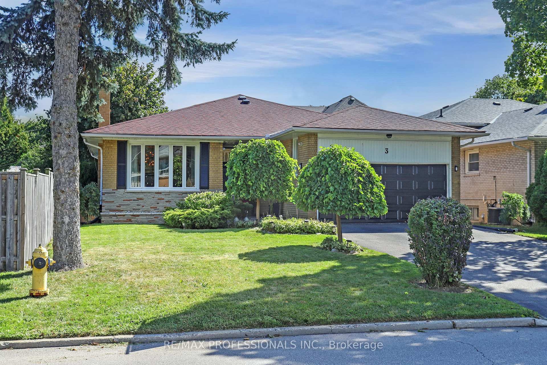 Front of 3 Hartsdale Drive