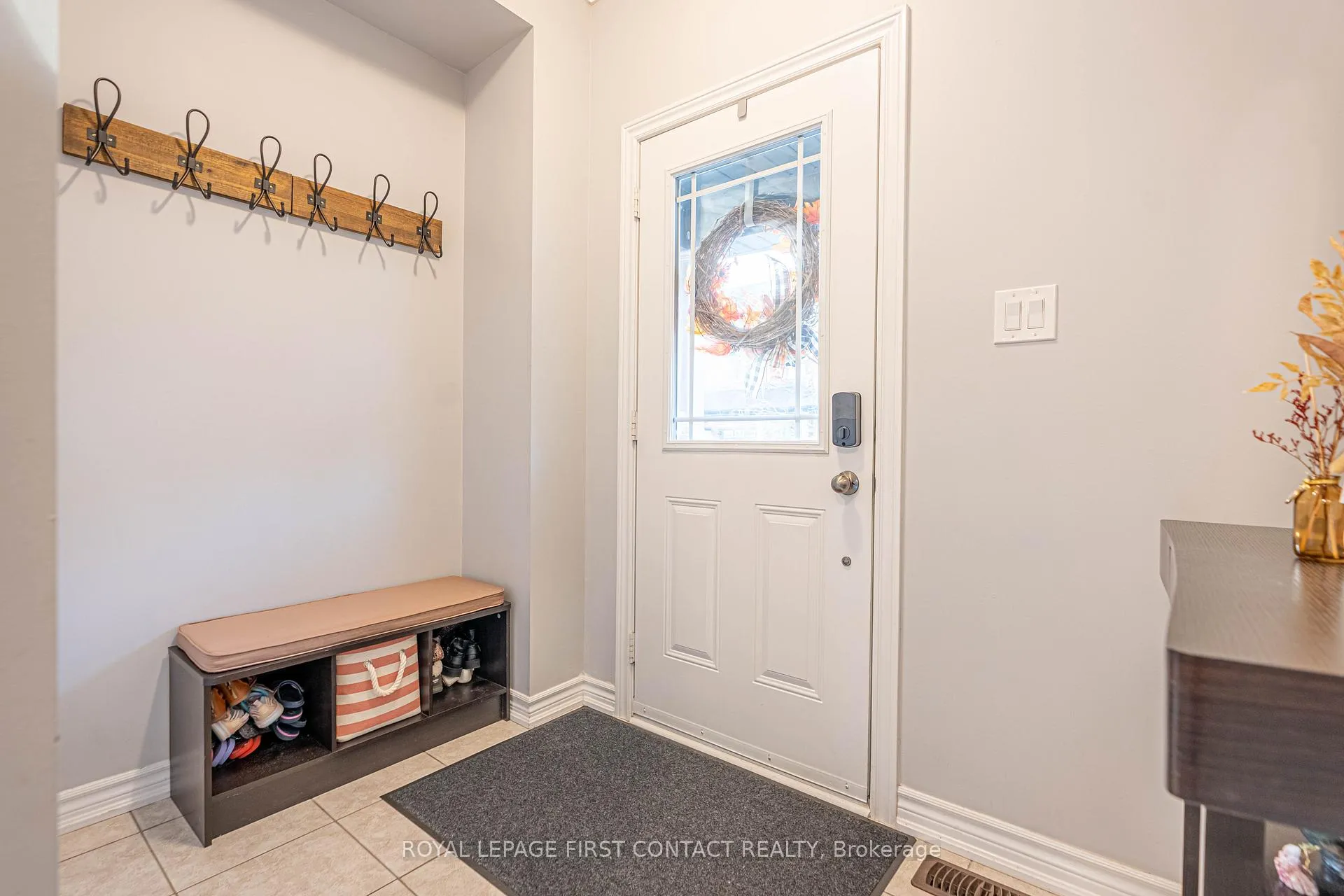 Photo 19 of 26 Deneb Street, Barrie, Ardagh — HOMEH