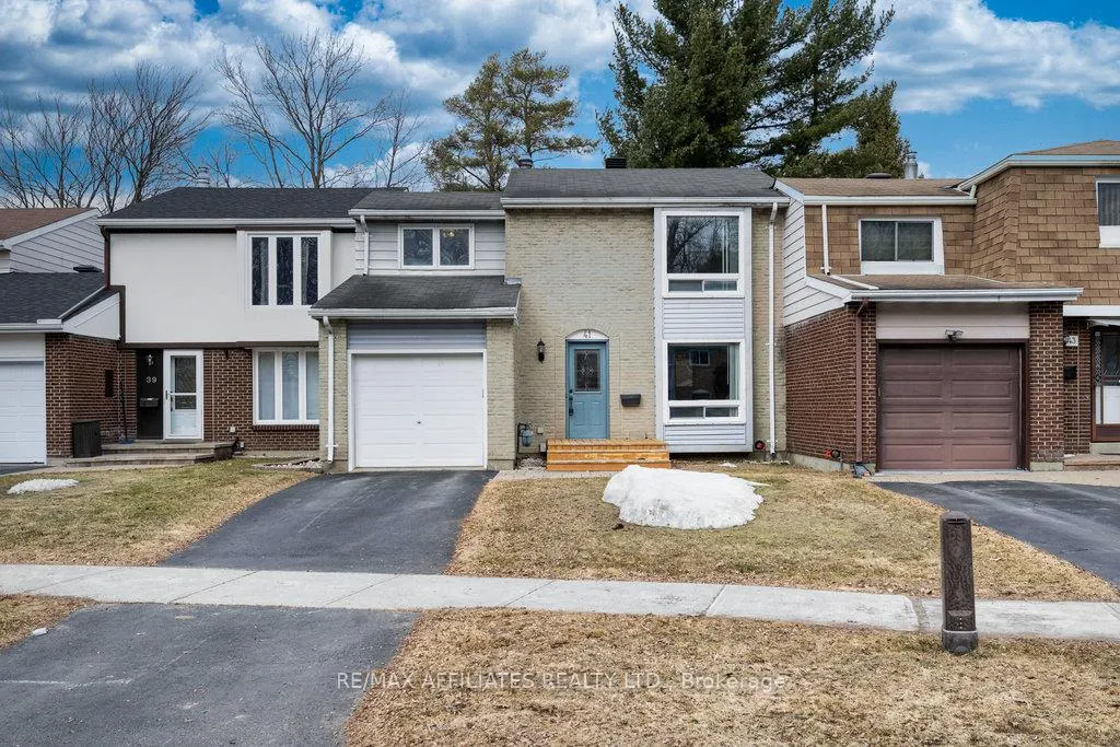 Photo 3 of 41 Glen Park Drive, Ottawa, Blackburn Hamlet (South) — HOMEH