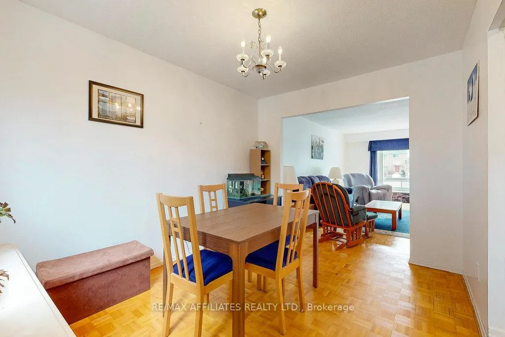 Photo 43 of 41 Glen Park Drive, Ottawa, Blackburn Hamlet (South) — HOMEH