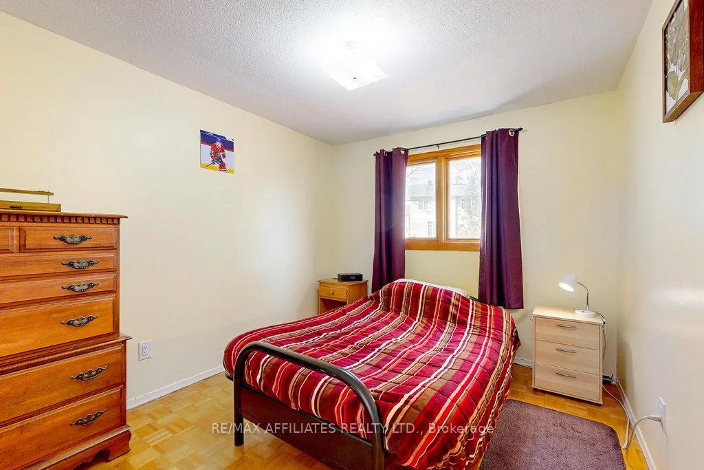 Photo 90 of 41 Glen Park Drive, Ottawa, Blackburn Hamlet (South) — HOMEH