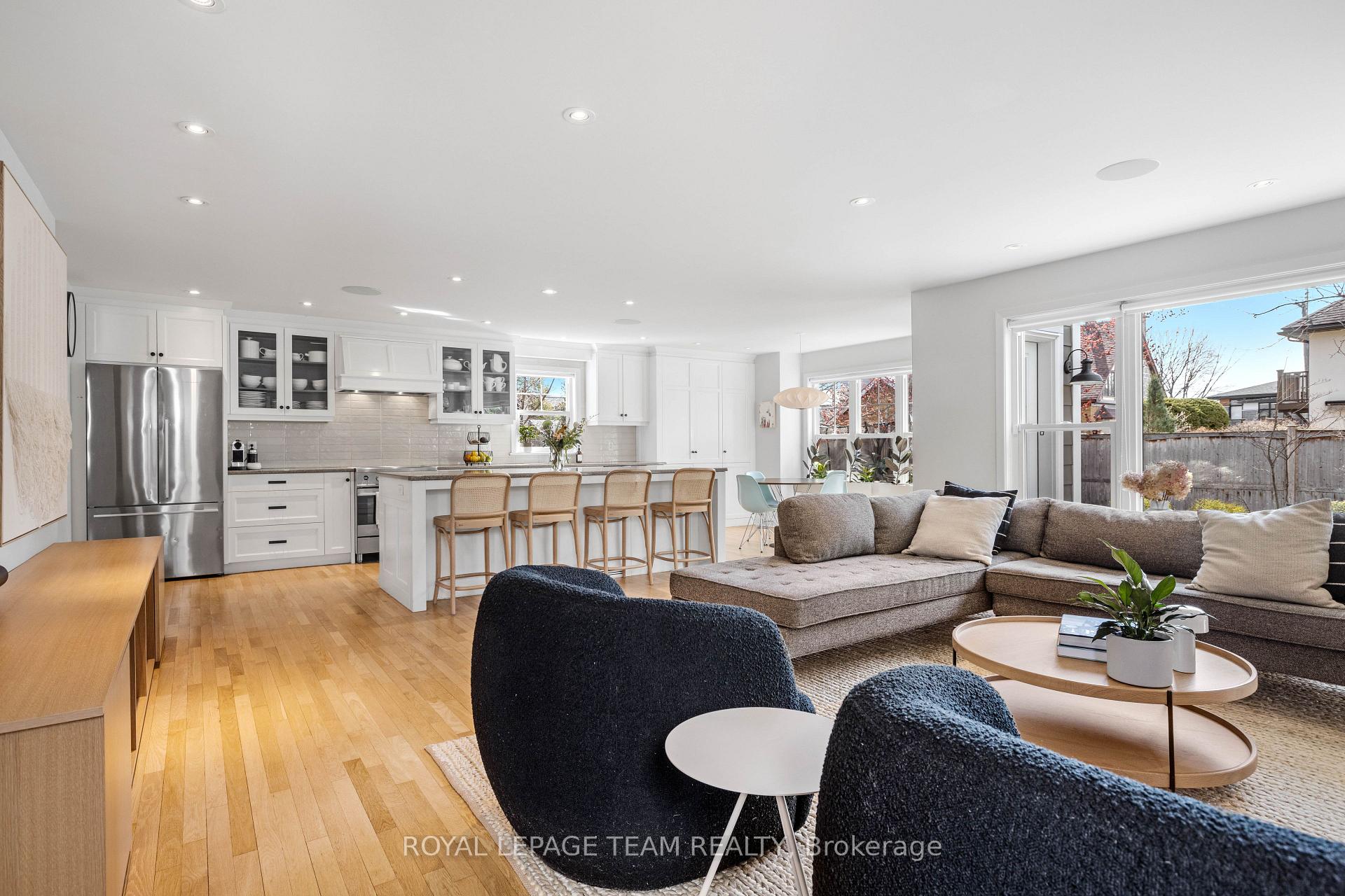 Photo 11 of 202 Faraday Street, Ottawa, Ottawa West — HOMEH