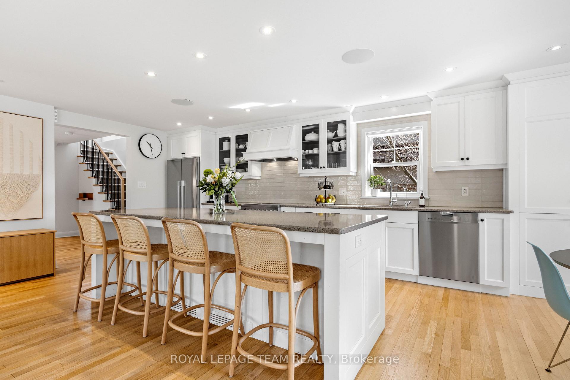 Photo 14 of 202 Faraday Street, Ottawa, Ottawa West — HOMEH
