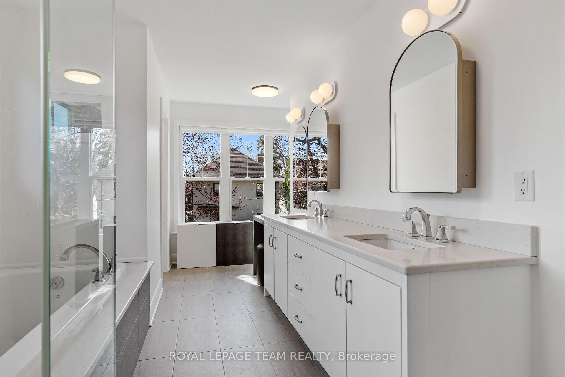 Photo 32 of 202 Faraday Street, Ottawa, Ottawa West — HOMEH