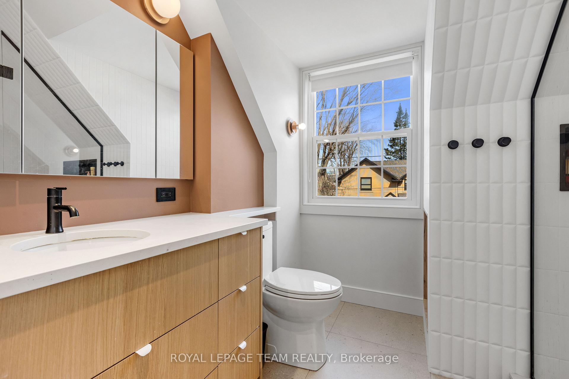 Photo 34 of 202 Faraday Street, Ottawa, Ottawa West — HOMEH